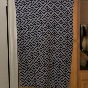 Stradivarious Midi skirt